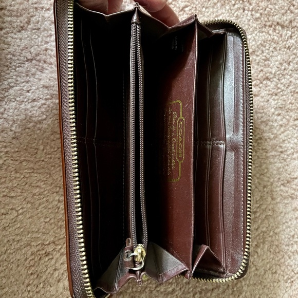 Coach zip around wallet brown - Picture 2 of 3